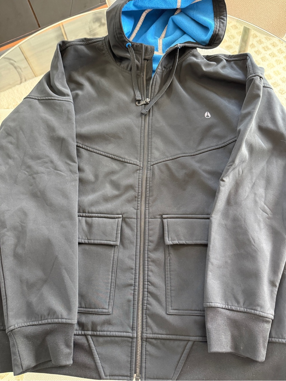 Nixon Black Softshell Jacket with Bright Blue Fleece Lining - Picture 2 of 4